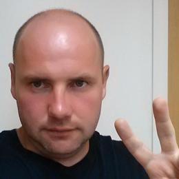 Парень из Москвы. Ищу девушку или женщину или транса для минета на камеру Парень из Москвы. Ищу девушку или женщину или транса для минета на камеру