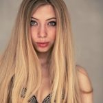 Шикарная блондинка ищет парня в Москве