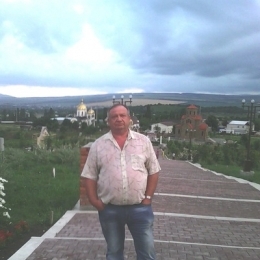 Парень, ищу девушку для секса в авто Парень, ищу девушку для секса в авто
