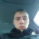 Молодой парень сделает все ради удовольствия девушки Молодой парень сделает все ради удовольствия девушки